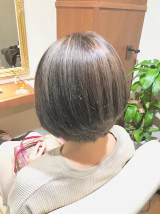 ショート カラー 💓シールエクステ ルミエールのヘアスタイル