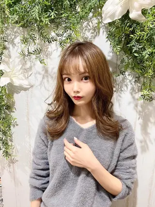 ロング カラー パーマ 大阪レミーエクステ チビ編み込みのヘアスタイル