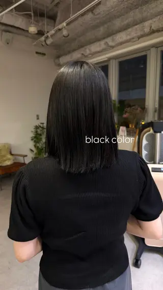 ミディアム カラー 志波 凜花のヘアスタイル