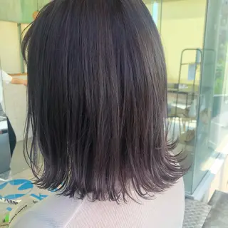ミディアム カラー 小森 樹奈のヘアスタイル