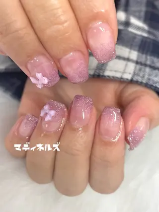 ネイル MADDY NAILS所属・MADDYNAILS ✴︎柏痛ネイルのネイルデザイン