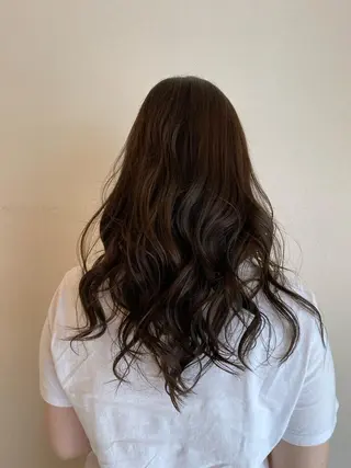 カラー 清水 有紗のヘアスタイル