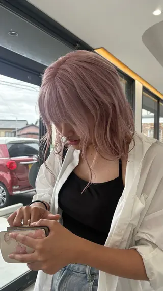 カラー 🪻韓国カット 🤍yuanのヘアスタイル