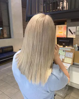 ミディアム カラー 髪質改善 Noe心斎橋店のヘアスタイル