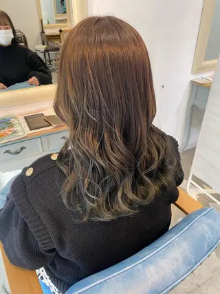 ロング 丸山 純奈のヘアスタイル