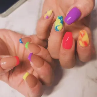 ネイル amour 川崎店所属・amour 川崎店のネイルデザイン