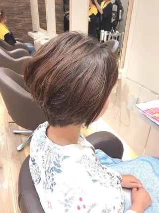 ショート パーマ IVY hairdesign所属・⚪︎ YUNAのヘアスタイル