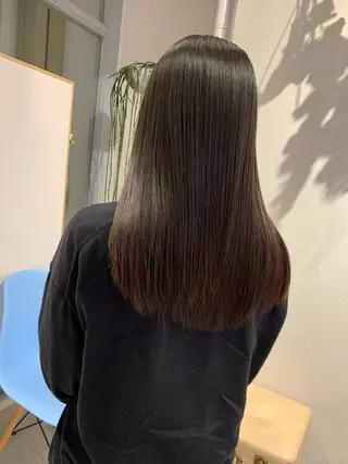 セミロング 根本 教矢のヘアスタイル