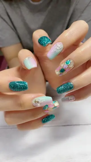 ネイル リラネイル ギョウのネイルデザイン