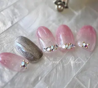 ネイル 自爪育成ネイルサロン ココリュバンのネイルデザイン