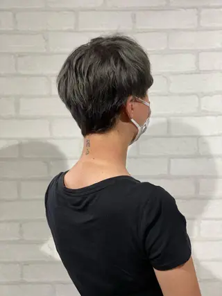 ショート カラー ✨ハイトーン カラー福岡拓也✨のヘアスタイル