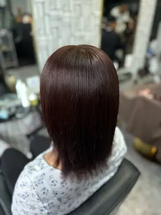 ミディアム 冨吉 咲笑のヘアスタイル