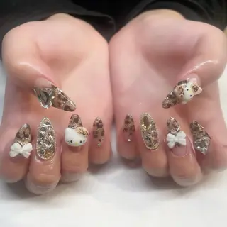 ネイル 💎🐰 saki. m 🐰💎のネイルデザイン