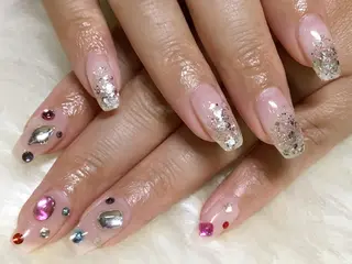 ネイル Ruri. hのネイルデザイン