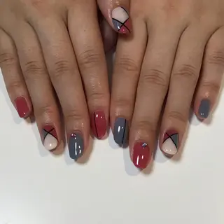 ネイル ネイル&フットケアサロンアイアムアイ所属・ネイリスト モリシタのネイルデザイン