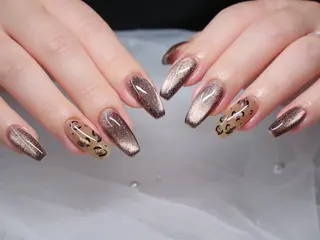 ネイル Nailsalon Graciasのネイルデザイン