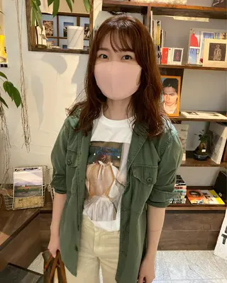 セミロング 金田 夏野のヘアスタイル