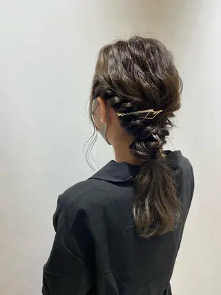 ミディアム ヘアアレンジ 🐺ウルフ/レイヤー 似合わせ‎🤍沙羅のヘアスタイル