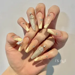 ネイル i's nail 〈アイズネイル〉のネイルデザイン