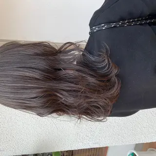 セミロング カラー ヘアアレンジ Regottz プトゥリ店のヘアスタイル