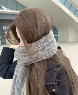 ロング カラー ヘアアレンジ 透け上品ハイトーン 職人ゆうと🤍のヘアスタイル