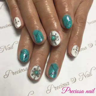 ネイル preciosa.nail所属・久場 晴美のネイルデザイン