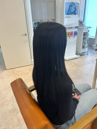 ロング カラー 岩崎 玲花のヘアスタイル
