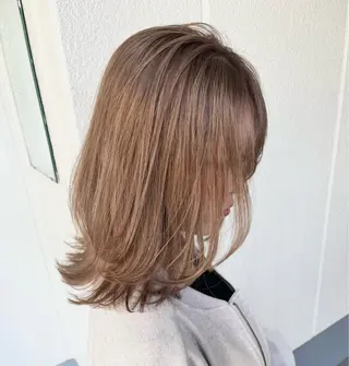 セミロング カラー 池田 真衣のヘアスタイル