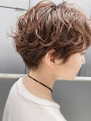 ショート パーマ ハイトーン 🌷ハルミ🌷のヘアスタイル