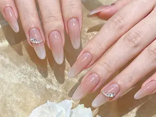 ネイル Rei  🌙のネイルデザイン