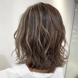 ショート カラー トレンドヘアーに🌈 川村　静香のヘアスタイル