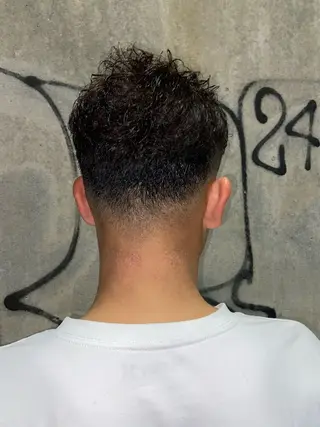 ミディアム ヒロ銀座ヘアーサロン田町店所属・加賀谷 英多のヘアスタイル