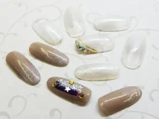 ネイル ティーエヌ 金山駅東口店のネイルデザイン