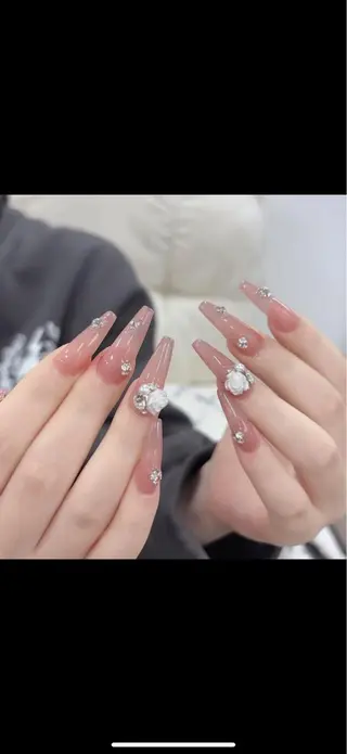 ネイル HANA.NAILS所属・Sandy Hana 東久留米のネイルデザイン
