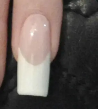 ネイル ARTスクールサロン お・タマゴのネイルデザイン