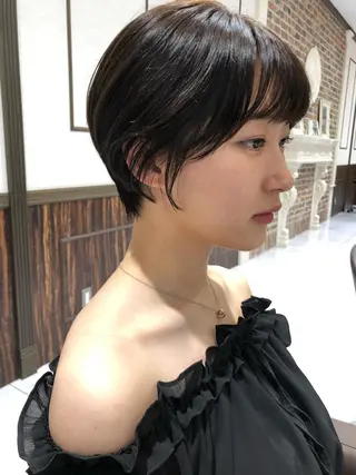 ショート カラー nex the salon所属・高橋 かのんのヘアスタイル