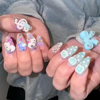 ネイル RIEKO🍒 ワンホン♡推しネイルのネイルデザイン