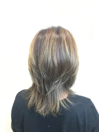 ミディアム カラー 川野辺幸雄☆髪質改善 ハイライト☆白髪のヘアスタイル