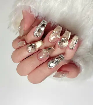 ネイル Lyn TA Nailのネイルデザイン