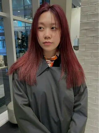 セミロング カラー SALOWIN所属・ブリーチ✍️ ボブ✨レイヤーのヘアスタイル