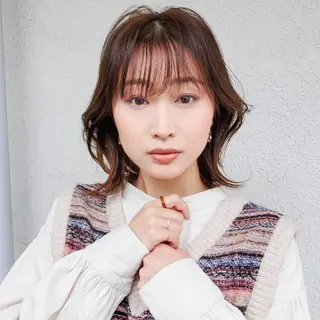 ミディアム カラー フリーランス所属・韓国ヘア レイヤー くびれヘアMATSUのヘアスタイル