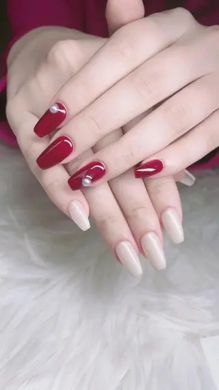 ネイル AngelChris ビューティーサロンのネイルデザイン