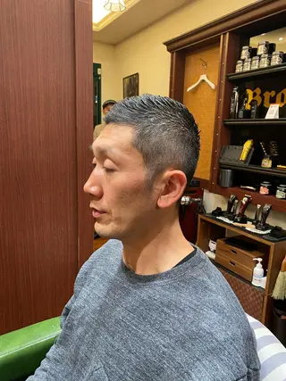 ショート メンズ ヘアーサロンラムール所属・AKI ーのヘアスタイル