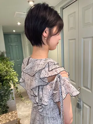 ショート ボブ/顔周りカット /縮毛矯正/鈴木隆太のヘアスタイル