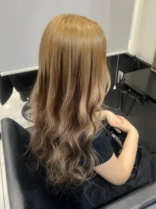 ロング YUDU🍊 germe/ジェルムのヘアスタイル