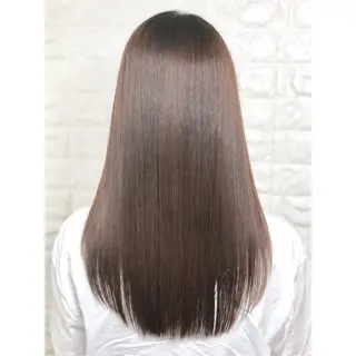 セミロング パーマ KIZU 髪質改善 オカルト怪談のヘアスタイル