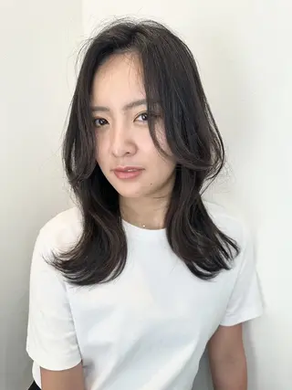 ミディアム カラー 赤味消しcolor 🌿🤍Ayaのヘアスタイル