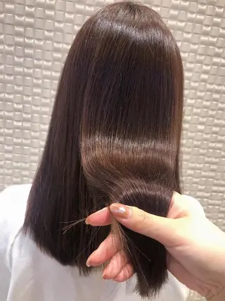 ミディアム カラー シャドールーツ美容師 篠原康太のヘアスタイル