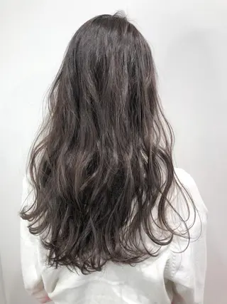 ロング カラー  渡部 妃月のヘアスタイル