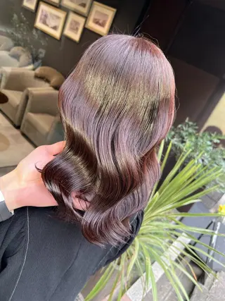 セミロング 美髪／透明感カラー 名古屋・栄・矢場町のヘアスタイル